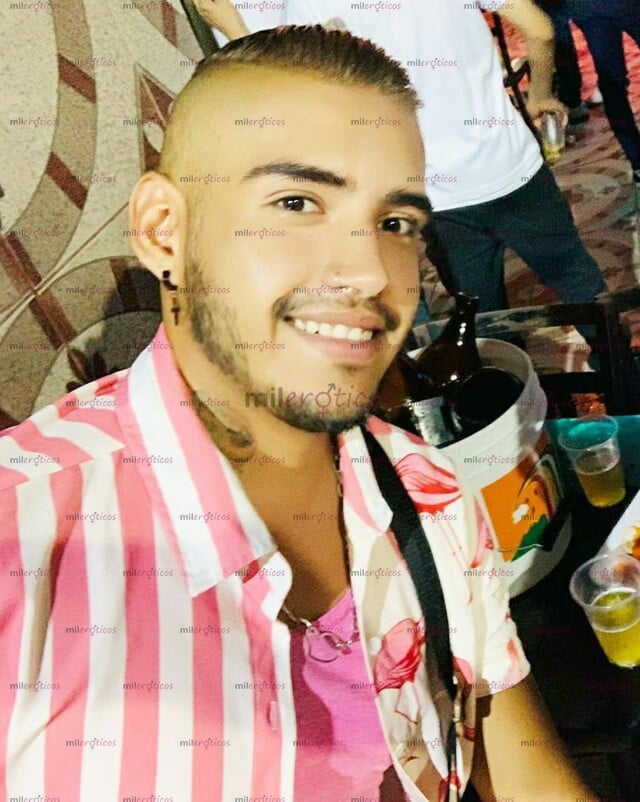 FOTOS DE KEVIN DISPONIBLE PARA TI LLAMA O MANDA WHATS 8128789821!!!!!