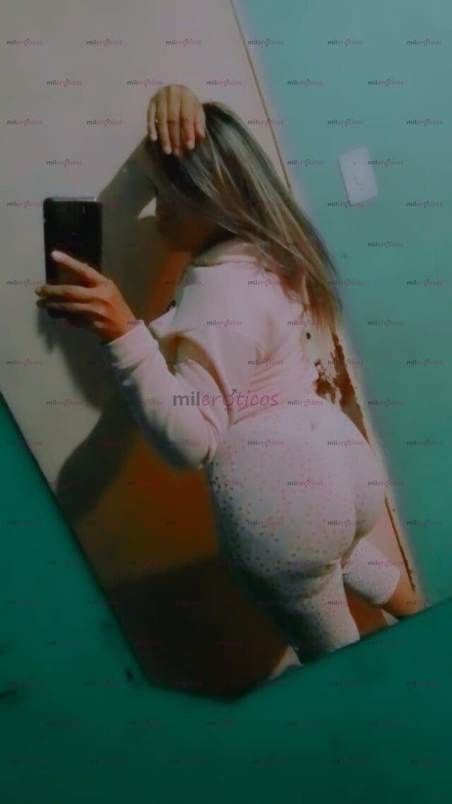 FOTOS DE ALONDRA LINDA SEXY HOT DISPUESTA A SACAR ESA RICA LECHITA FOLLAMOS