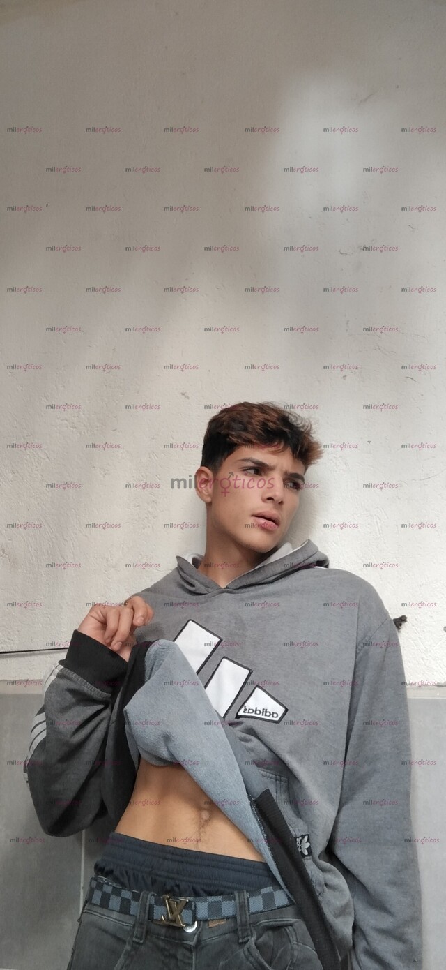 FOTOS DE SOY DIEGOZP , EL POLLITO PERFECTO PARA SEXO FULL Y CHARLAS INTERESANTES