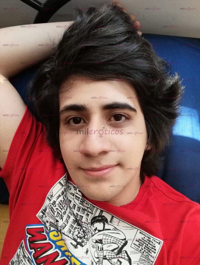 FOTOS DE ESP ENG. TWINK FEMBOY PASIVO Y SUMISO DISPUESTO A COMPLACERTE