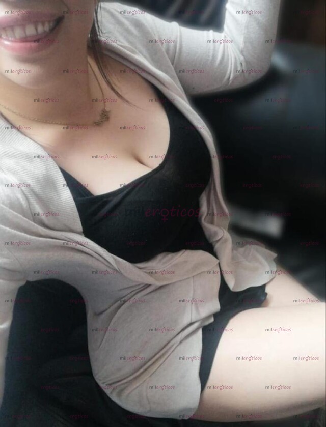 FOTOS DE HOLA CORAZÓN, QUIERO ENTREGARME TODA A TI Y QUE ME DISFRUTES COMPLETITA