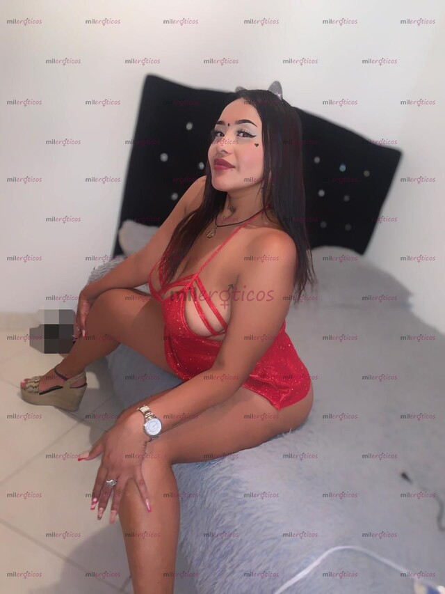 FOTOS DE GRAN PROMO CON ANAL Y VAGINAL BEBEDORA DE SEMEN