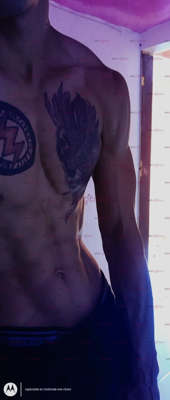 FOTOS DE YO SOY LALO Y ESTOY MAMADO, VERGON Y CALIENTE.