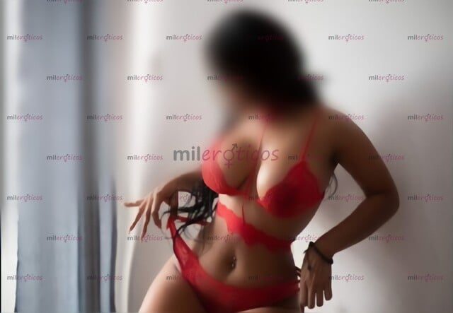 FOTOS DE ¡ EIMY, TU MUÑEQUITA EROTICA Y COMPLACIENTE ! UNA COMBINACION DELICIOSA PARA TI