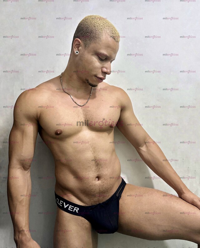 FOTOS DE GYM XL POLLA GRANDE Y GRUESA DISPUESTO A COMPLACERTE