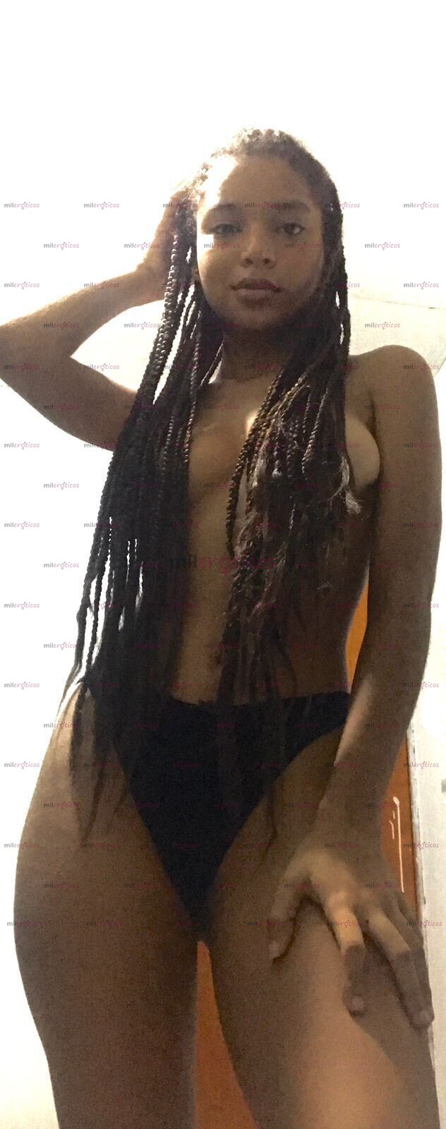 FOTOS DE SHANTALL, RICA FLACA TENGO TODO LO QUE BUSCAS PARA BOTAR TU LECHE