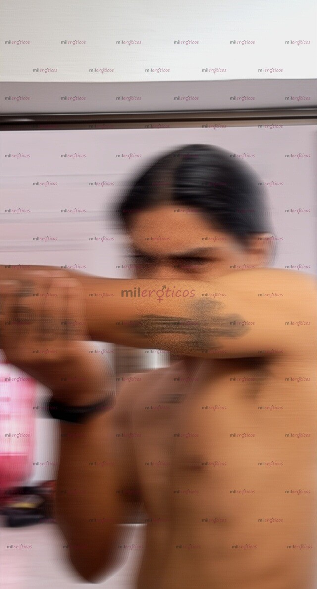 FOTOS DE DACHI, EL CHICO QUE BUSCABAS PARA QUE CALMAR ESE CALOR QUE TIENES DENTRO