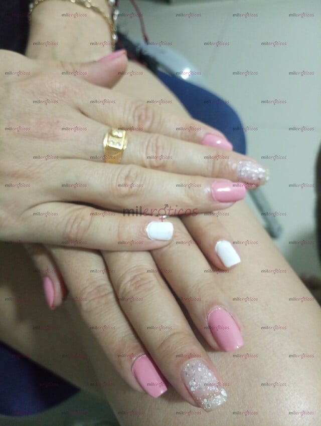 FOTOS DE REAL EN TODO MUY FEMENINA DELICADA EDUCADA SUPER ASEADA CONMIGO TENDRÁS TODO LO