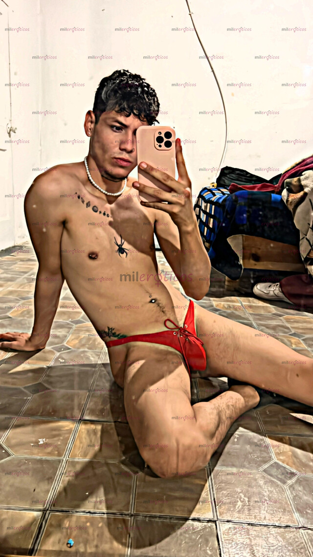 FOTOS DE POR UNOS DÍAS CHICO ALTO GUAPO DELGADO WERITO DE 20 AÑITOS