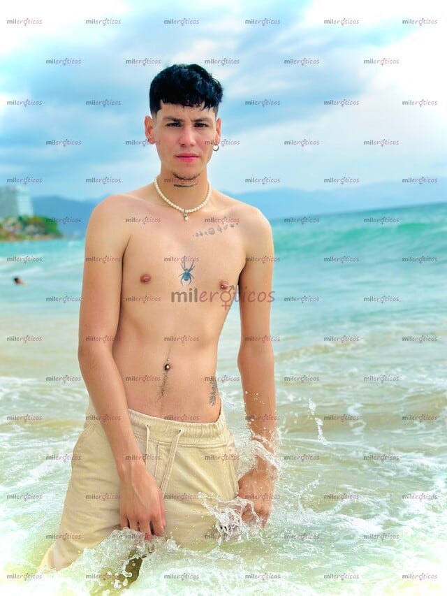 FOTOS DE POR UNOS DÍAS CHICO ALTO GUAPO DELGADO WERITO DE 20 AÑITOS