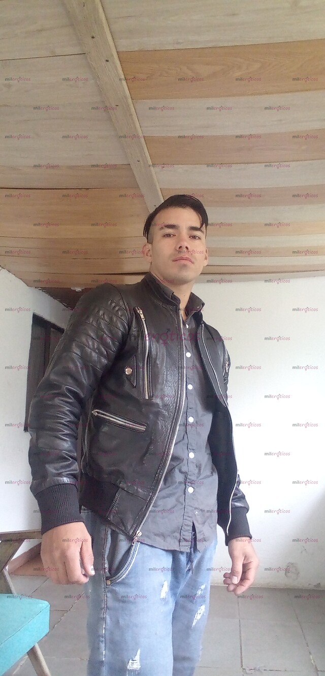 FOTOS DE CHICO LINDO DORADO CALIENTE CON MENTE ABIERTA DISPUESTO A TODO CAPRICHO