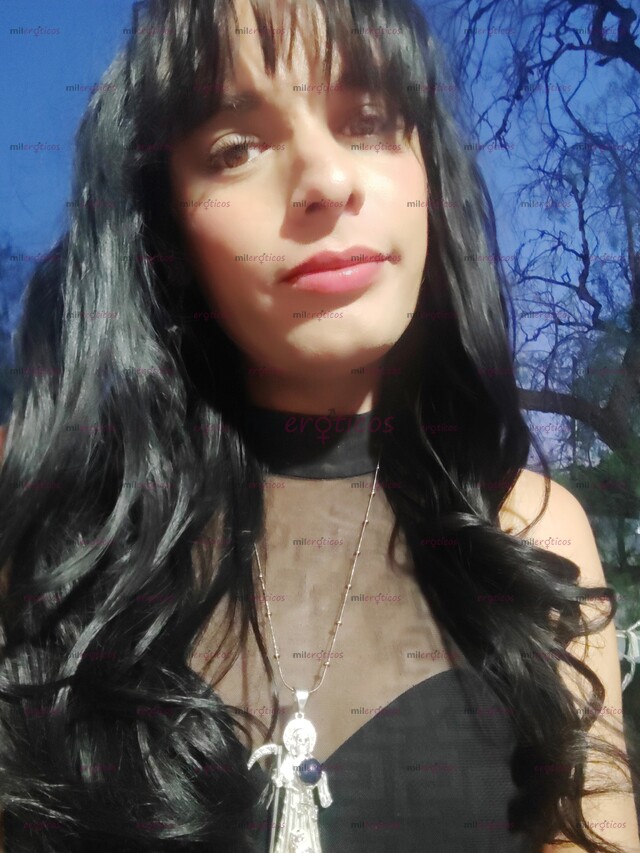 FOTOS DE NUEVA EXPERTA EN PRIMERIZOS DELGADITA Y UNA PERRA EN LA CAMA