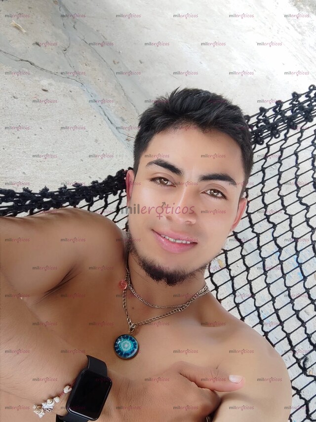 FOTOS DE DELICIOSO Y CREATIVO CHICO TRIGUEÑO COMPLACE TUS DESEOS Y FANTASÍAS ERÓTICAS