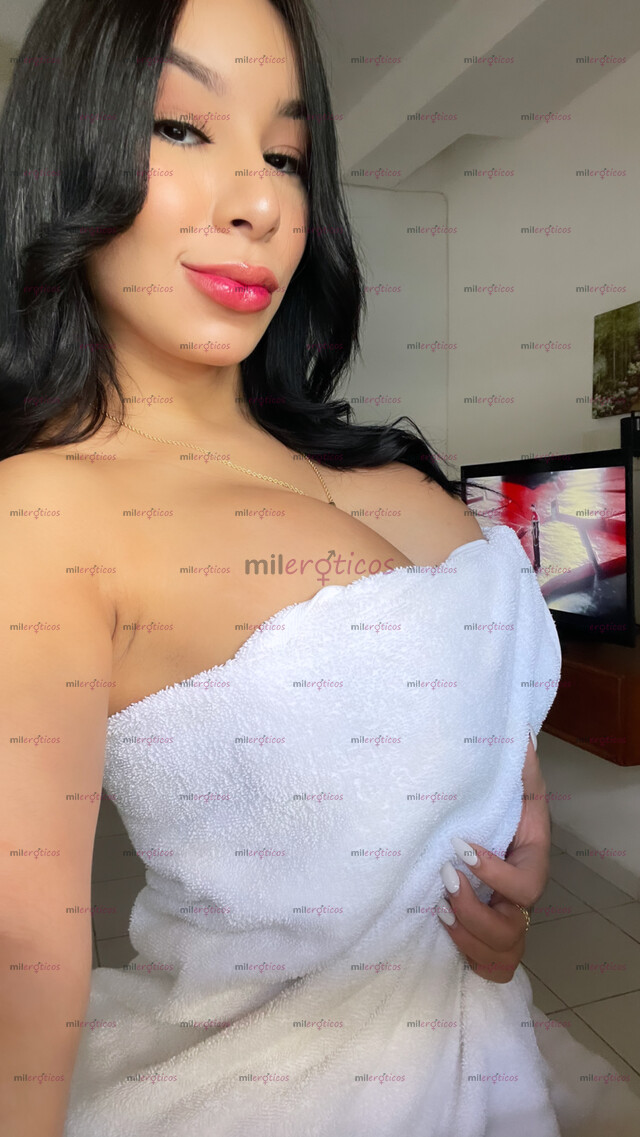 FOTOS DE PÁSALA RICO CON SAMARA AMOR, TENGO UNAS TETAS INCREÍBLES Y UN CULO DELICIOSO.