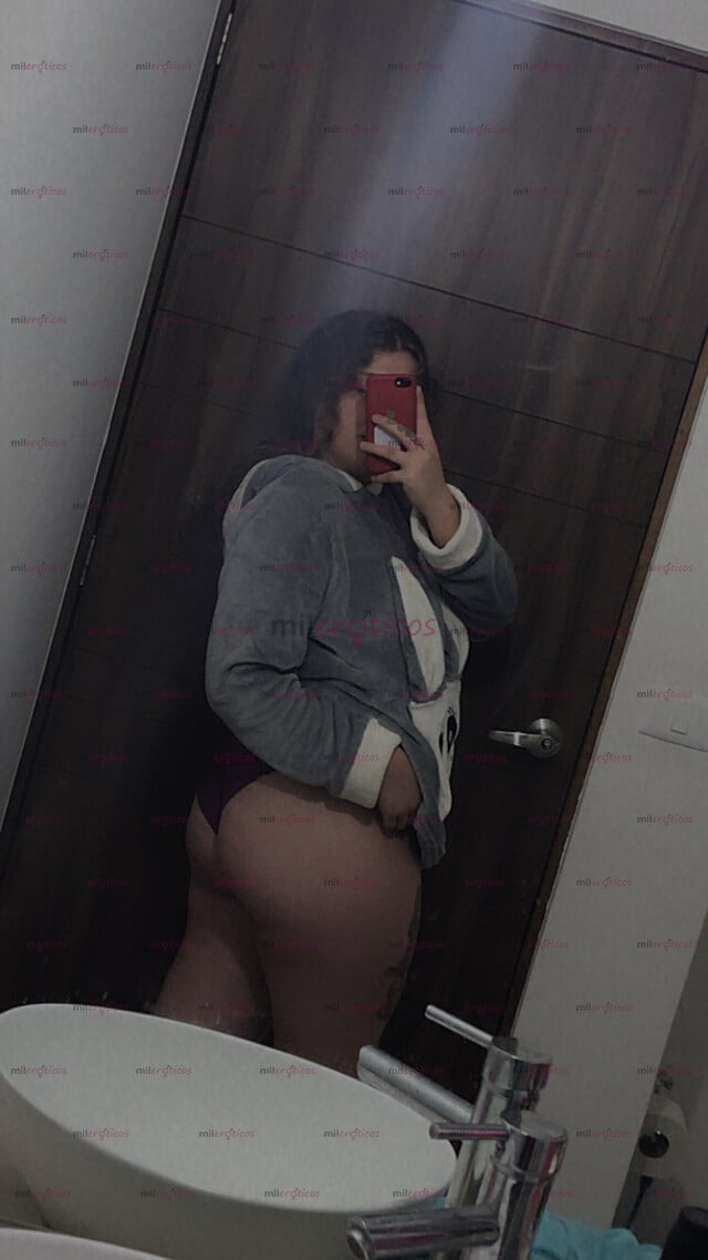 FOTOS DE SOY UNA CHICA SEXY, COQUETA, FEMENINA Y ATREVIDA