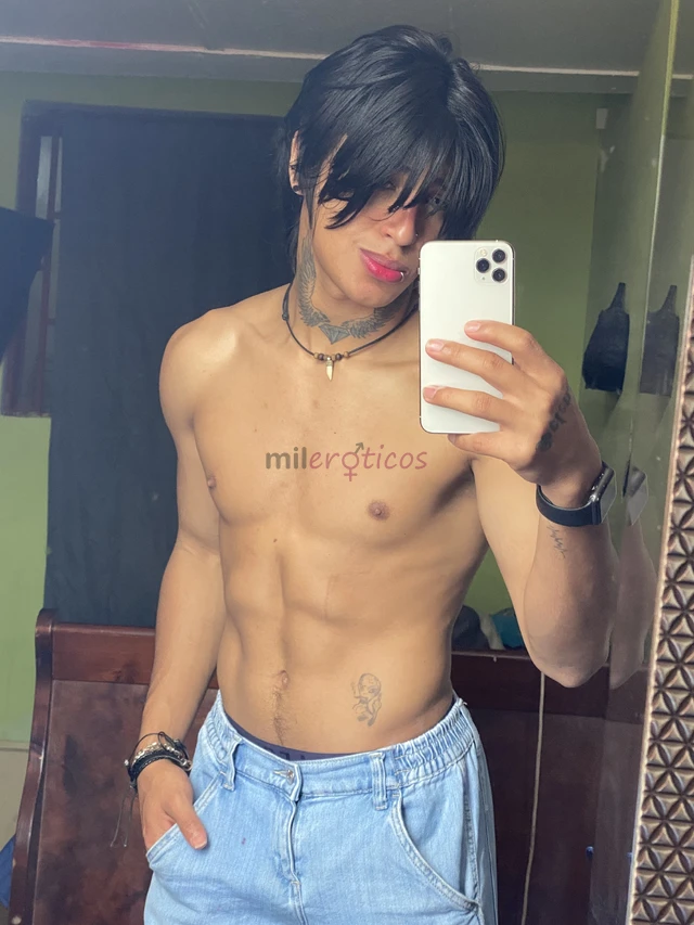 Te voy a ensenar que es lo rico verdad nose se ven y pruebame y vera de lo que yo soy capaz igual tu me diras lo que quieres hacer con ropa soy un gus...