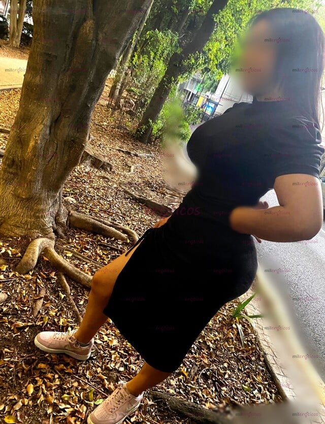 FOTOS DE SAMANTHA CHICA LINDA SEXY Y BUENA ONDA TENGO 23 AÑOS LLAMAME