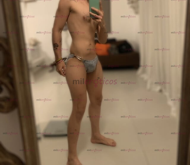 FOTOS DE PASIVO DISPUESTO A SACARTE Y TRAGARME TODA TU LECHE . $900