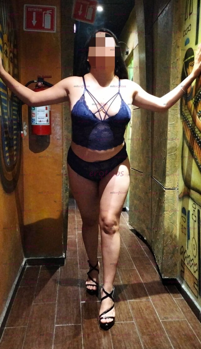 FOTOS DE CAROL COMPLACIENTE SENSUAL MUY CACHONDA Y ATREVIDA 25 AÑOS