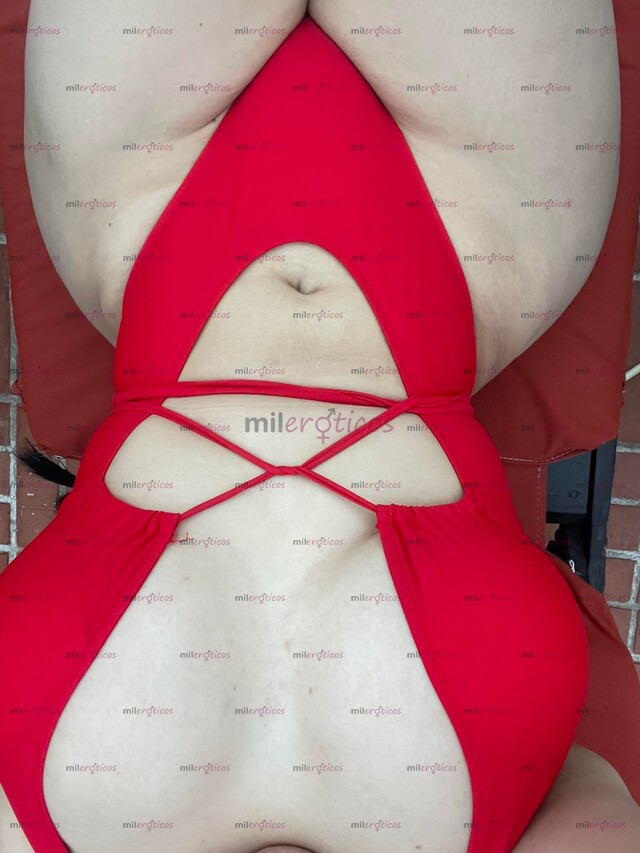 FOTOS DE KENIA TU CULONA FAVORITA PAPI LLAMAME TE LLEVARE AL CIELO