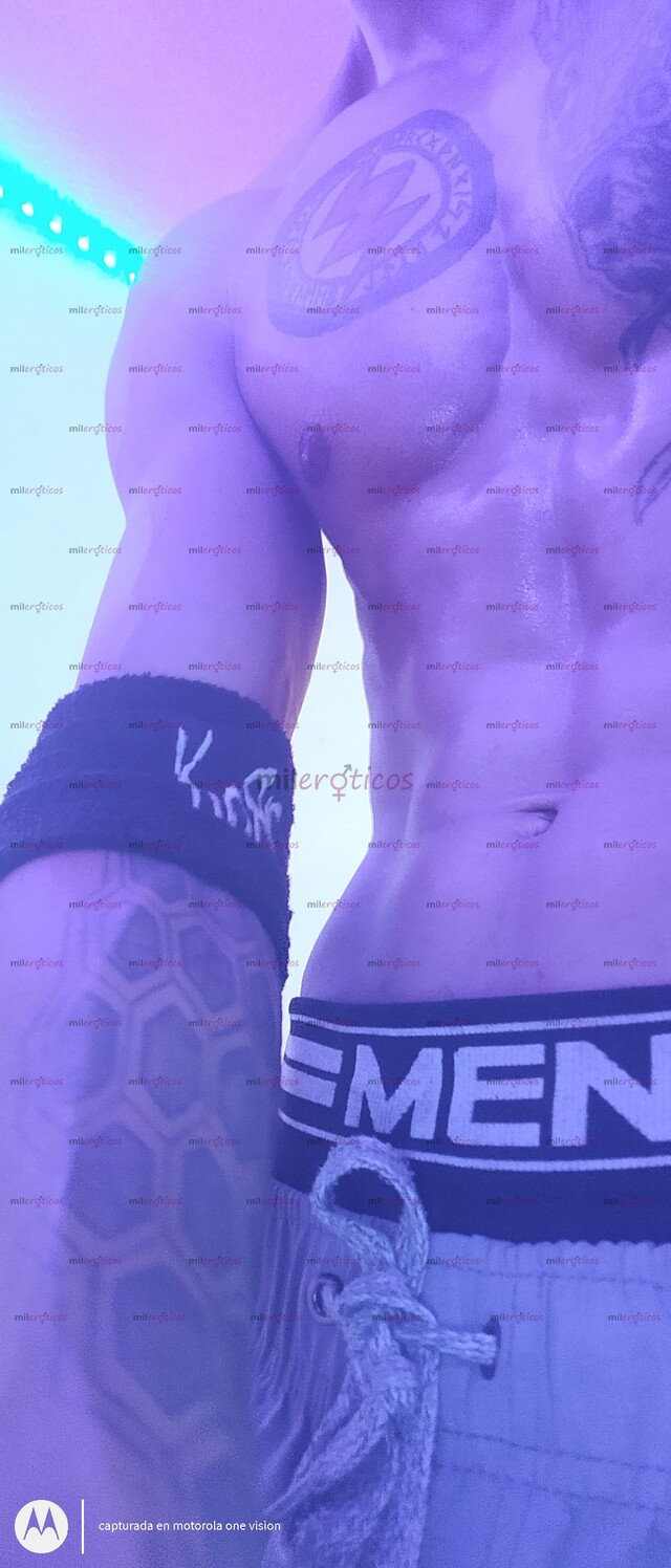 FOTOS DE YO SOY LALO Y ESTOY MAMADO, VERGON Y CALIENTE.