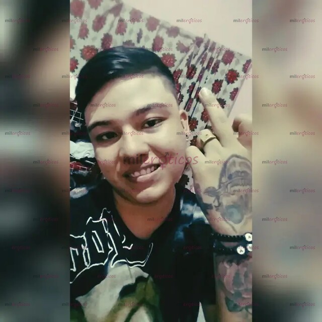 FOTOS DE JOVEN PARA COMPLACER TUS DESEOS Y FETICHES