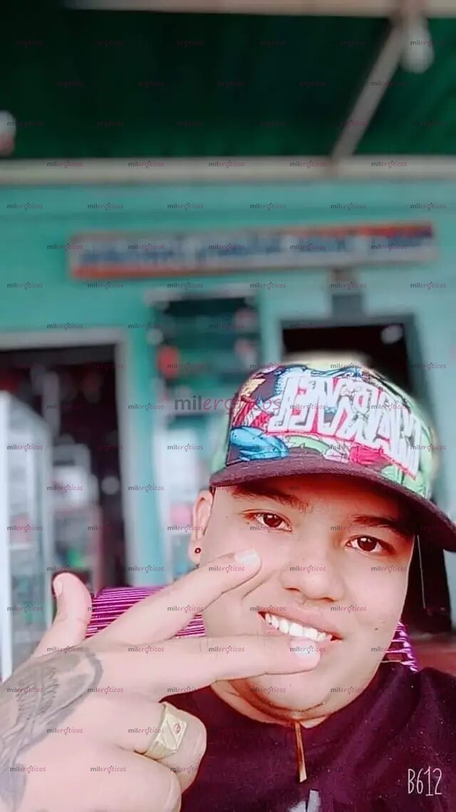 FOTOS DE JOVEN PARA COMPLACER TUS DESEOS Y FETICHES