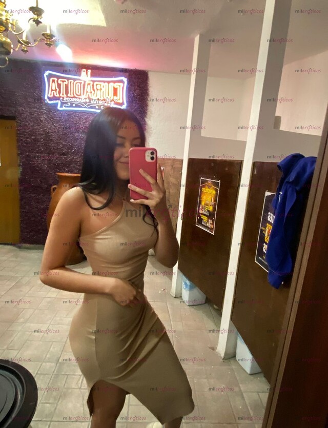 FOTOS DE FLAQUITA NALGONA DE 18 AÑITOS NUEVA EN EL AMBIENTE