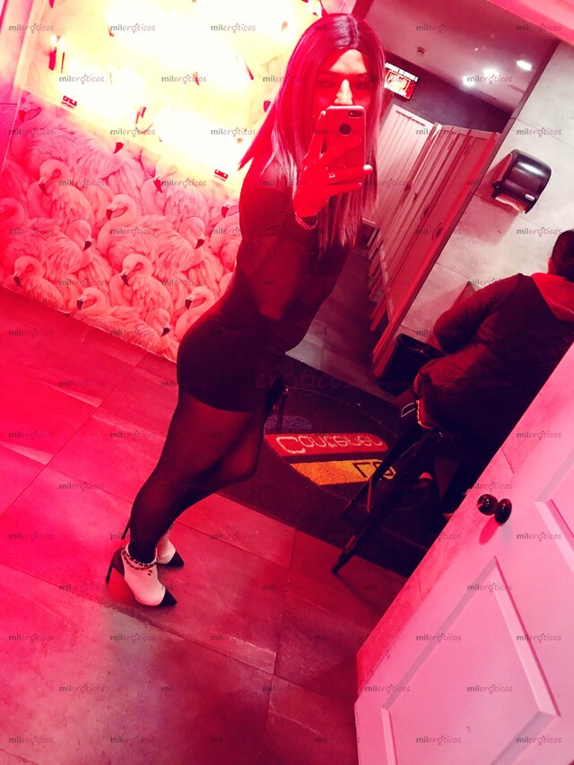 FOTOS DE HOLA SOY MONSE UNA CHICA TRANS MUY CALIENTE Y LISTA PARA TI