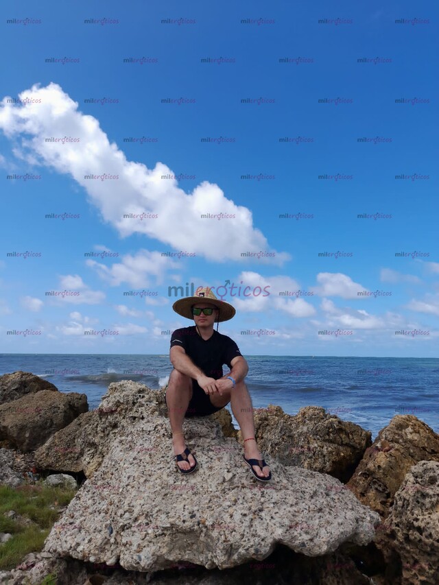 FOTOS DE CAMILO SERIO SENCILLO Y ATENTO NOS DIVERTIREMOS MUCHO