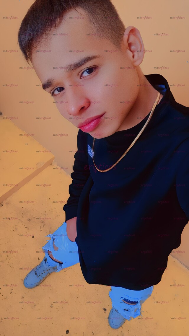 FOTOS DE POLLO VERGÓN BIXESUAL Y VERSÁTIL PARA COMPLACERTE