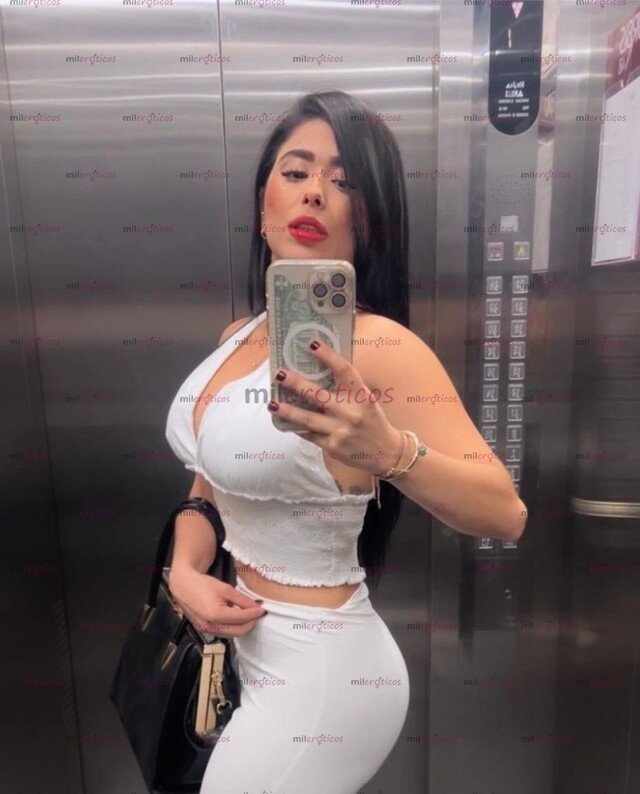 FOTOS DE SOY DANIELA UNA TRAVIESA ESCORTS DISPUESTA A TODO