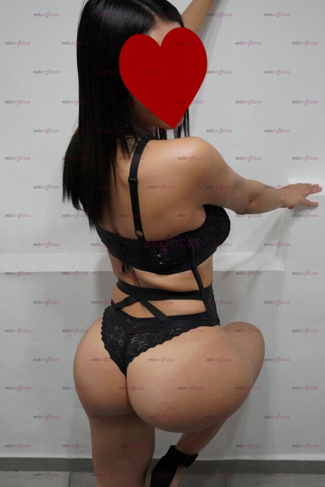 FOTOS DE !!! ELIZA !!! UNA LINDA Y SEXI FLAQUITA DE 18 AÑOS SÚPER FOGOSA