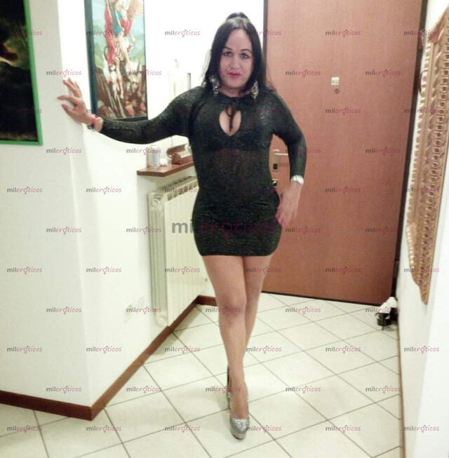 FOTOS DE CHICA TRANS ACTIVA VERSÁTIL EDUCADA SIN AFÁN CON SITIO