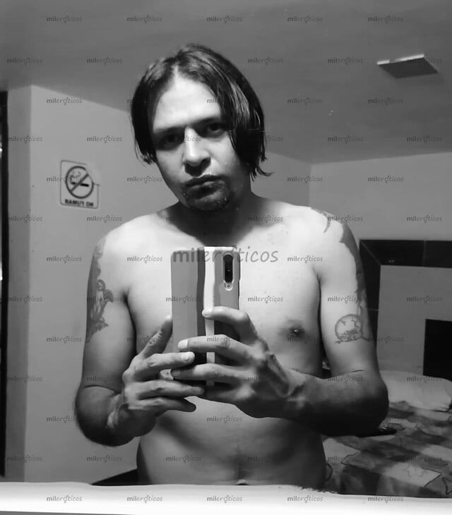FOTOS DE OLA MI NOMBRE ES YOON UN CHICO CON BUENA BERGA GRUESA Y LARGA PARA TU PANOCHA