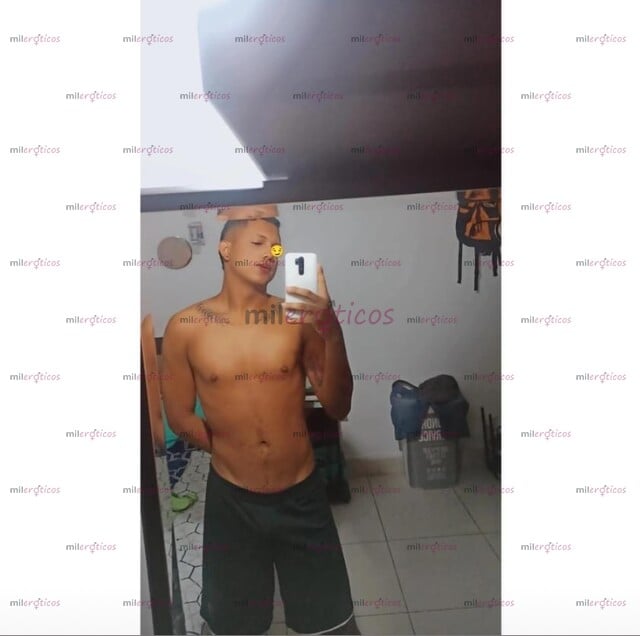 FOTOS DE JOVEN MORENO ALTO, ESTOY ACÁ PARA QUITARLE ESAS GANAS