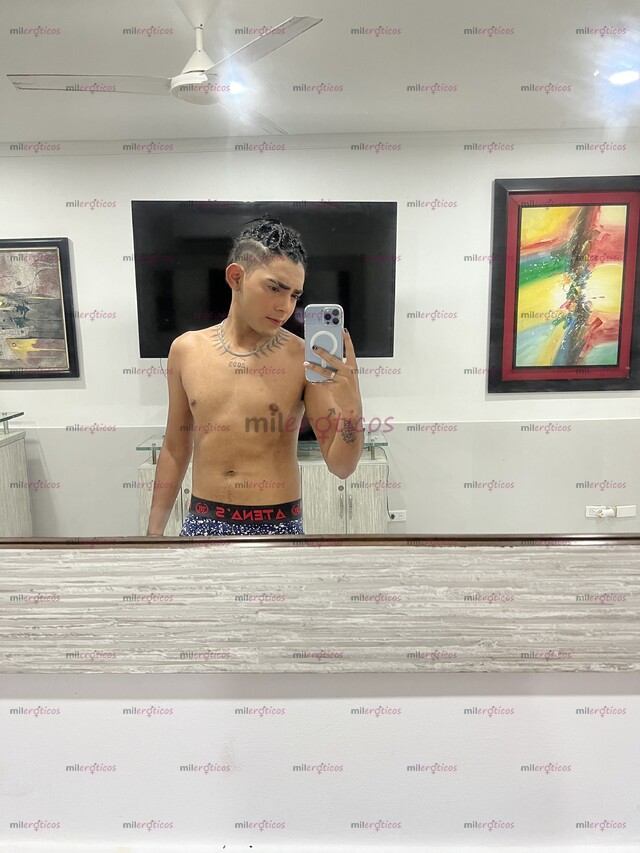 FOTOS DE CHICO DISCRETO VERSÁTIL CON SITIO MUY CALIENTE A TUS SERVICIOS 3213617753