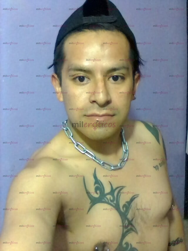 FOTOS DE CHACALÓN TATUADO 27 AÑOS MACHO A TU SERVICIO