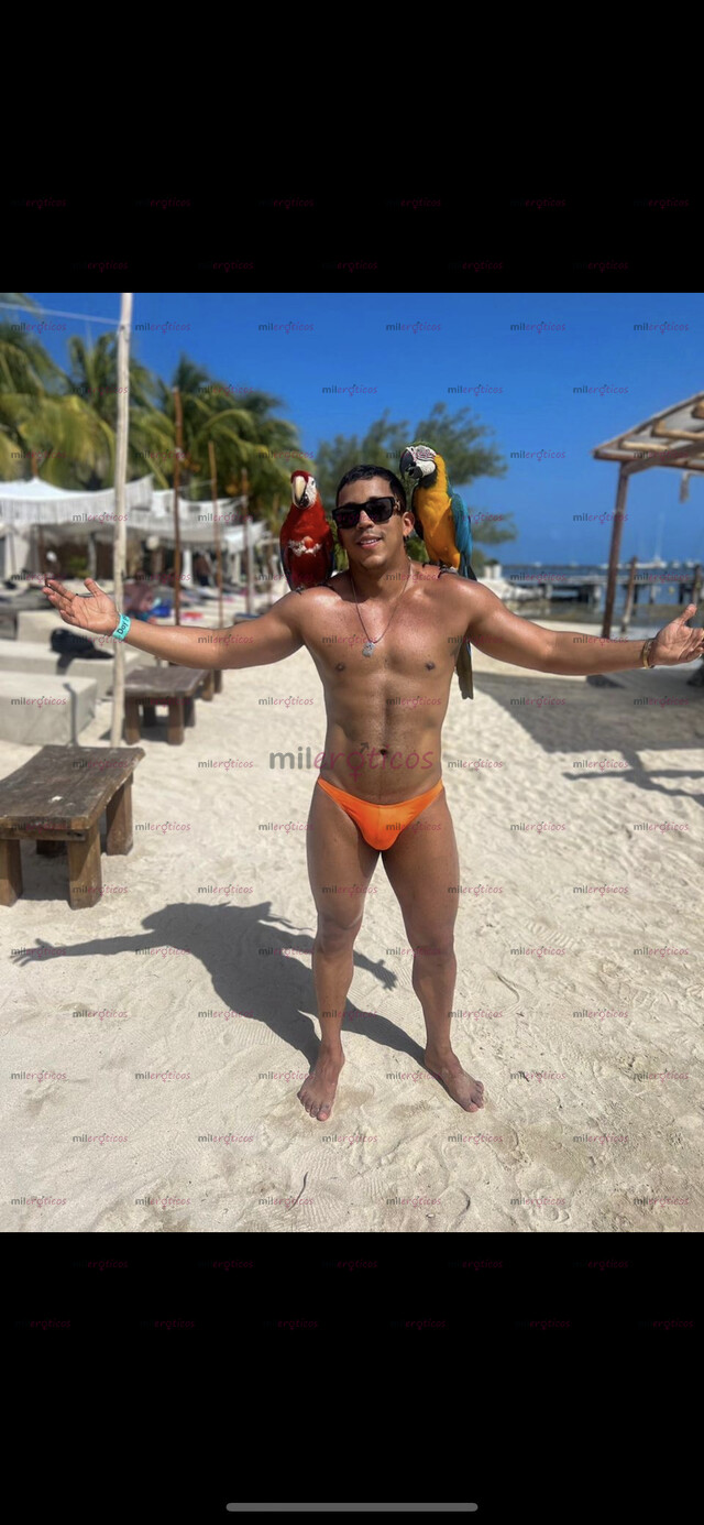 FOTOS DE VENEZOLANO VERGON LECHERO Y GRUESA PARA COMPLACER