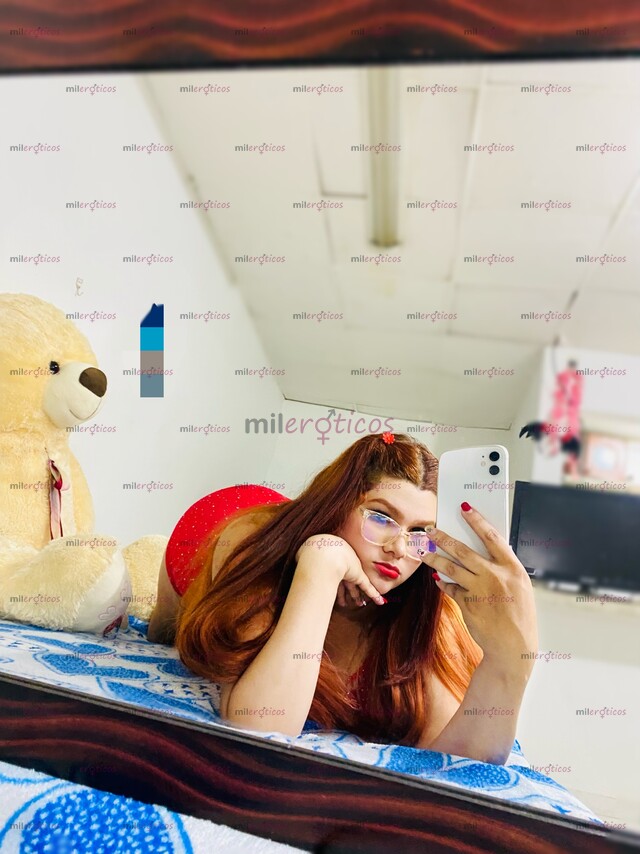 FOTOS DE DULCE CHICA EXTROVERTIDA LLENA DE PLACER Y PASSION VEN A DISFRUTAR DE MI VAGINA