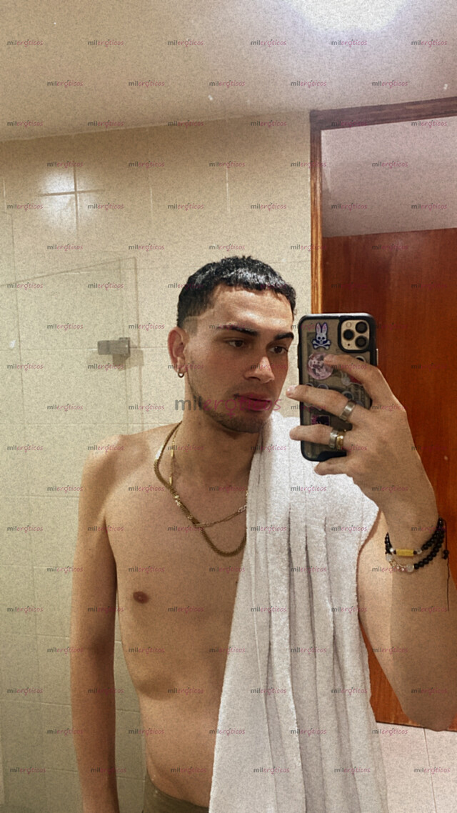 FOTOS DE JOVEN VERGON SERIO LECHERO MORBOSO. COMPLACIENTE CONTENIDO DIGITAL MSJS Y MAS