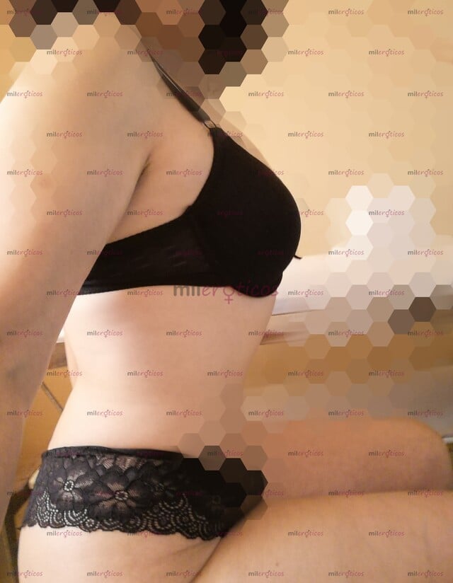FOTOS DE DELICIOSO Y EXITANTE MASAJE PROFESIONAL. LINDA MADURITA DE 43. CON FINAL FELIZ