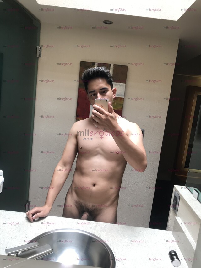 FOTOS DE GUAPO TWINK VERSÁTIL MÁS PASIVO, MUY COMPLACIENTE!!