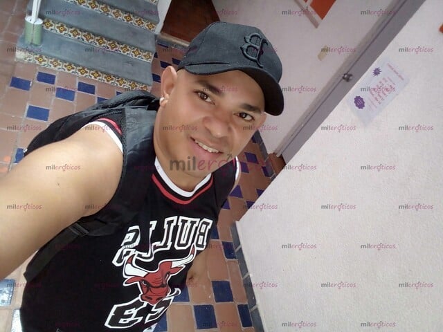 FOTOS DE DANIEL VENEZOLANO 100% REAL NADA DE ENGAÑO Y FOTOS FALSAS LLAMAME