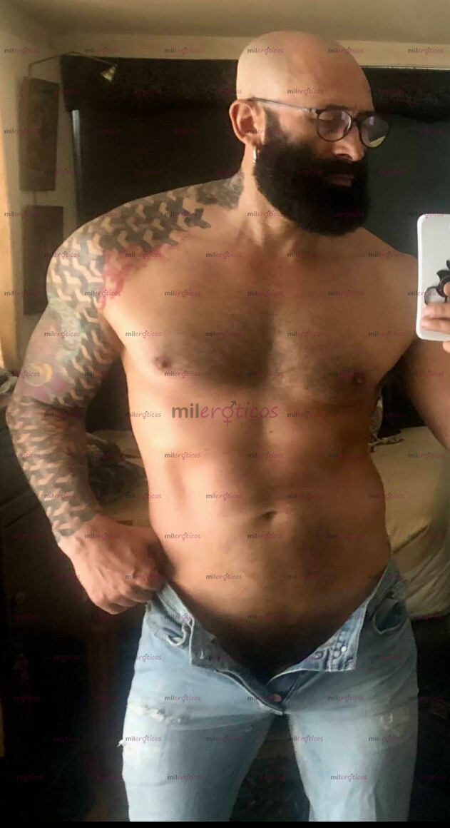 FOTOS DE DADDY BARBUDO TATUADO VELLUDO GYM SIEMPRE DISPONIBLE