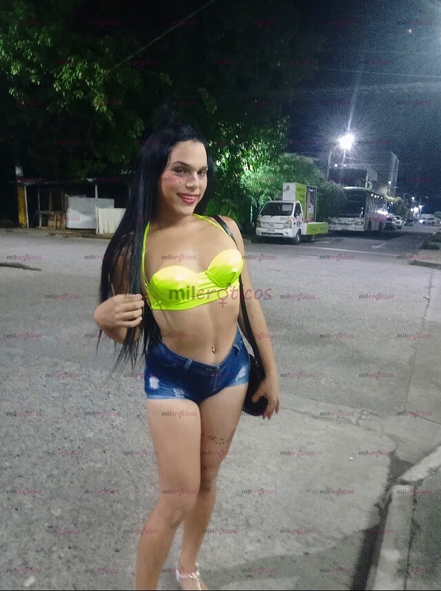FOTOS DE SOY UN DELIRIO CON UN CUERPO SÚPER DELICADO APARIENCIA FEMENINA Y UNA VERGA DURA