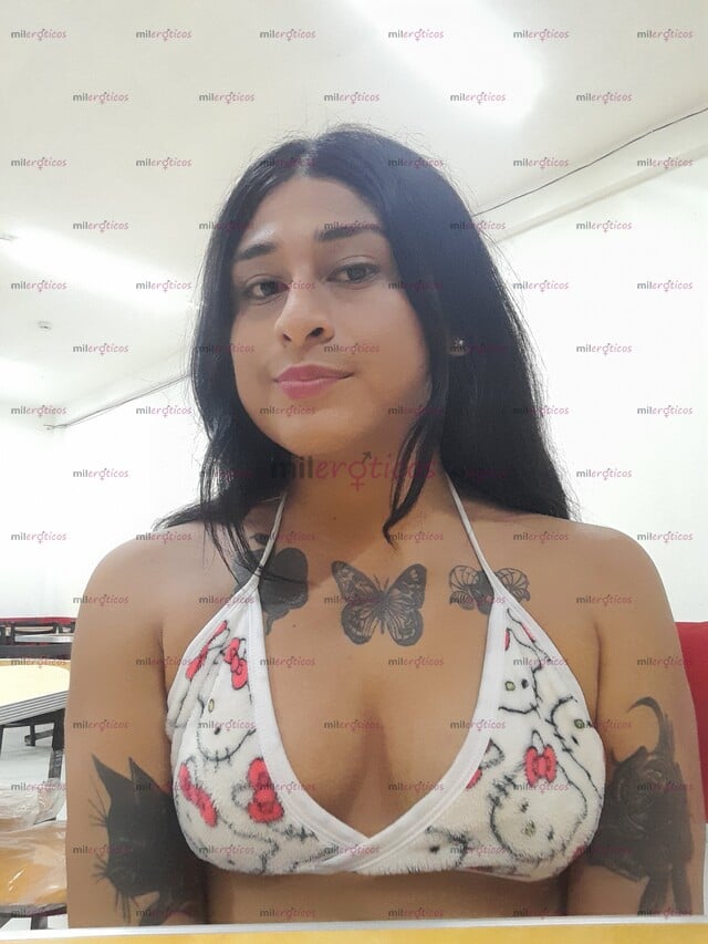 FOTOS DE JOVENCITA FEMENINA COGELONA, LISTA QUE TE DESLECHES CON ELLA.