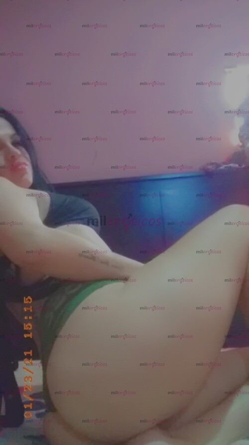FOTOS DE MÍRAME SOY TODO LO QUE NECESITAS LA MEJOR EN LA CAMA LO MUEVO DELICIOSO