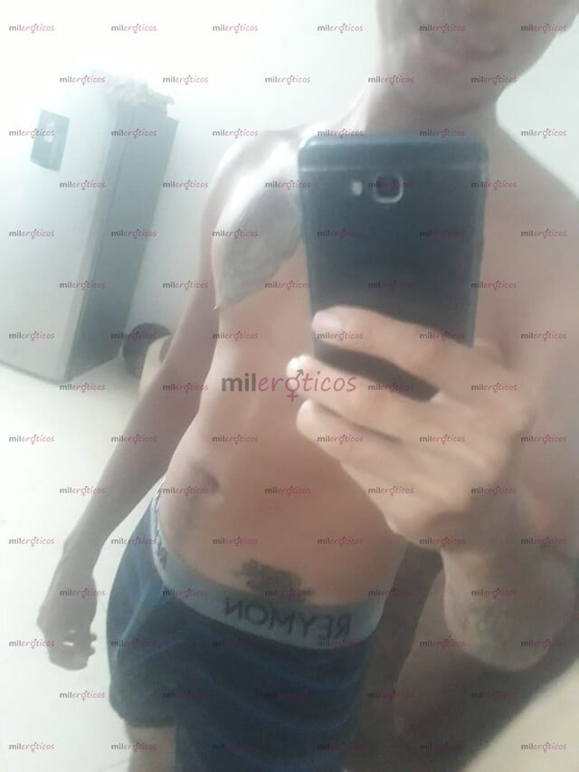 FOTOS DE JOVEN FULL LECHERO DISPUESTO A COMPLACER TODAS TUS FANTASIAS