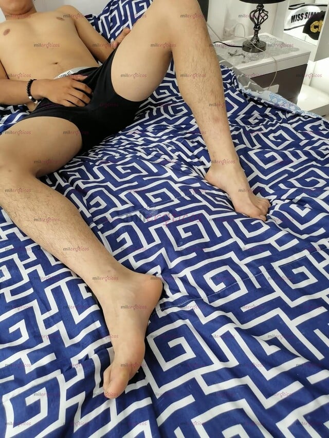 FOTOS DE AGUSS PAPITO CHAKALON LISTO PARA HACERTE PASAR EL MEJOR SEXO DE TU VIDA